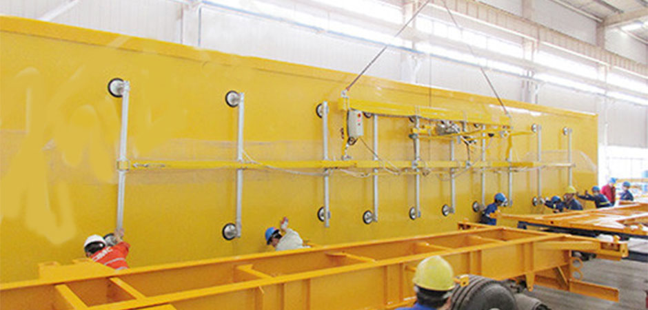 Vacuum equipment-Board suction crane