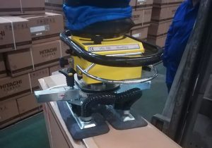 Delivery of 50KG box vacuum lifter