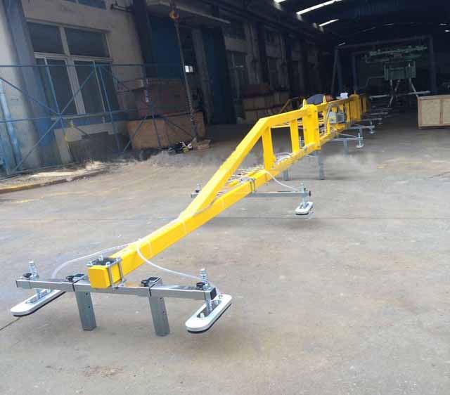 Delivery of steel plate lifting equipment（500kg-1000kg）